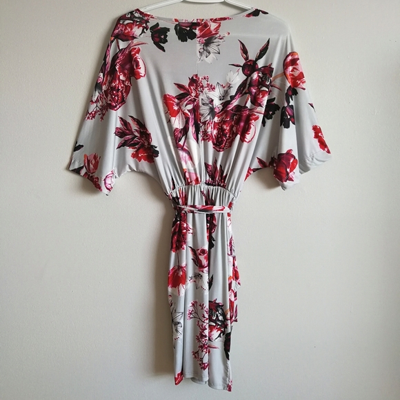 CITY GODDESS Petite Floral Tie Dress - Picture 3 of 8